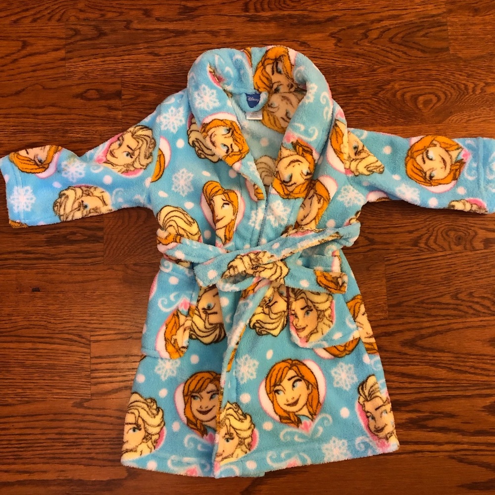 Elsa and Anna Bath Robe Size 4T